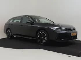 Volkswagen Passat thumbnail 28