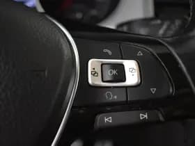 Volkswagen Golf thumbnail 14