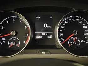 Volkswagen Golf thumbnail 15