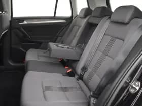 Volkswagen Golf thumbnail 8