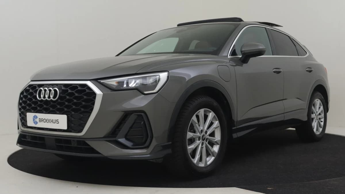 Audi Q3 — foto 1