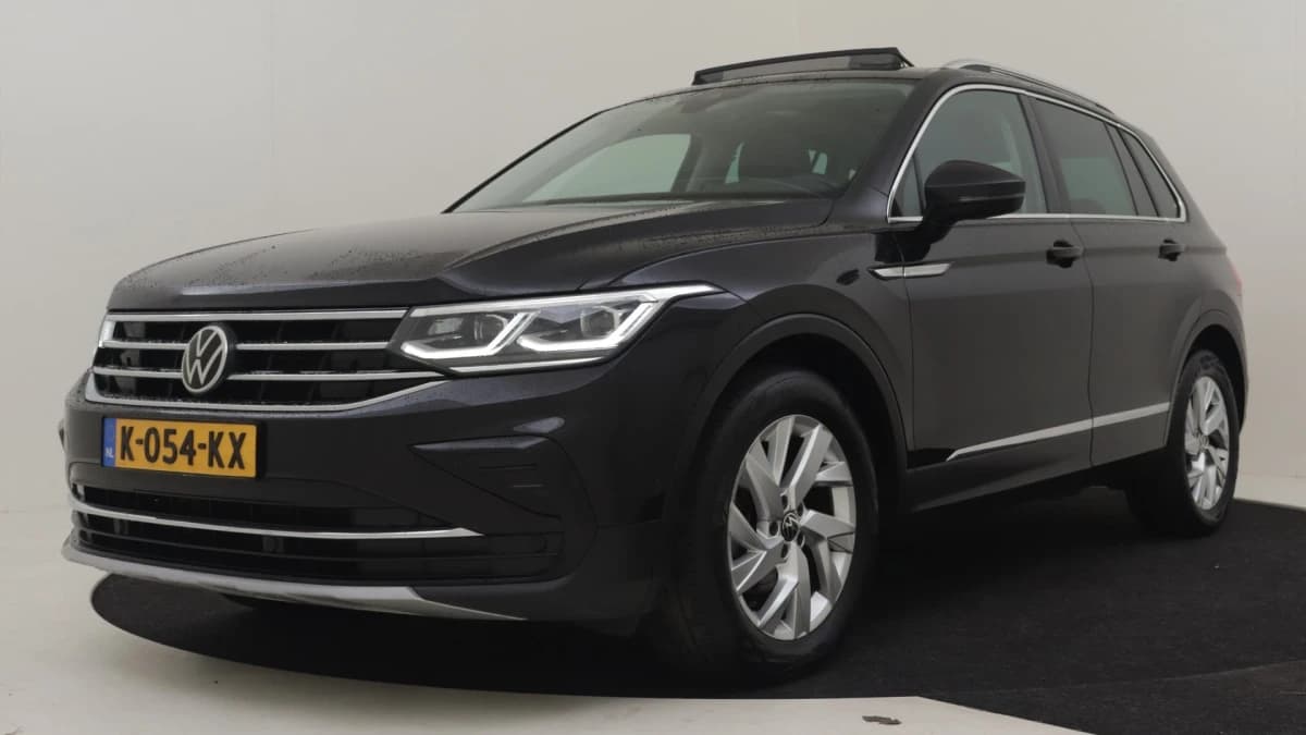 Volkswagen Tiguan — foto 1