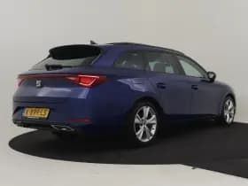 SEAT Leon Sportstourer thumbnail 2
