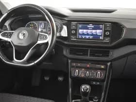 Volkswagen T-Cross thumbnail 5