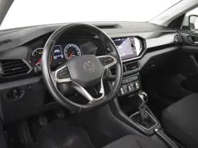 Volkswagen T-Cross thumbnail 4