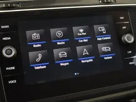 Volkswagen Tiguan thumbnail 18