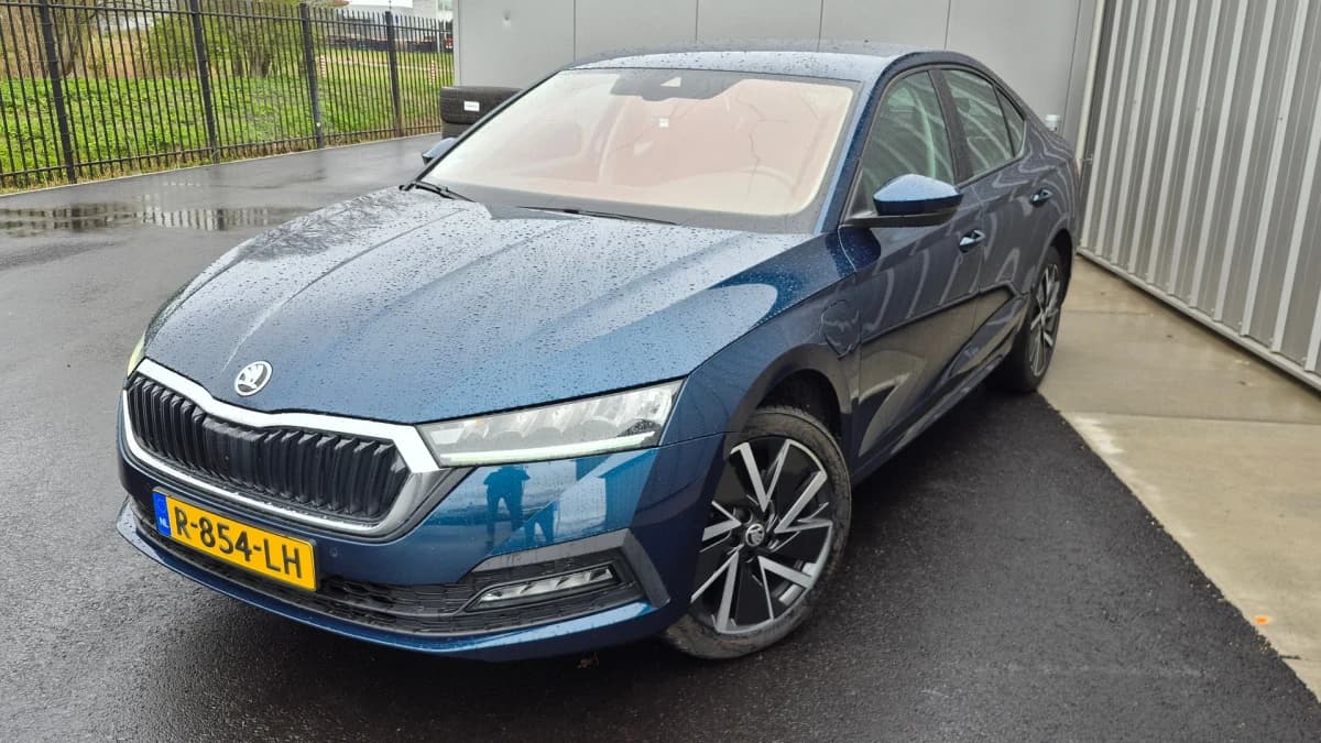 Škoda Octavia — foto 1