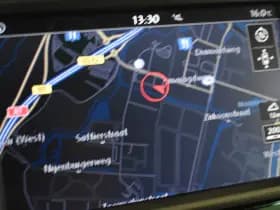 Volkswagen Tiguan thumbnail 17