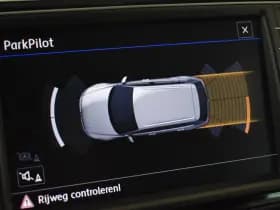 Volkswagen Tiguan thumbnail 18