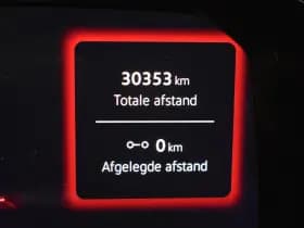 Volkswagen Golf thumbnail 15
