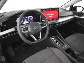 Volkswagen Golf thumbnail 4