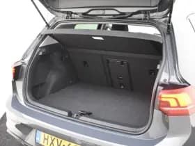Volkswagen Golf thumbnail 26