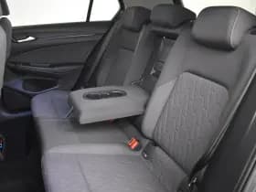 Volkswagen Golf thumbnail 8