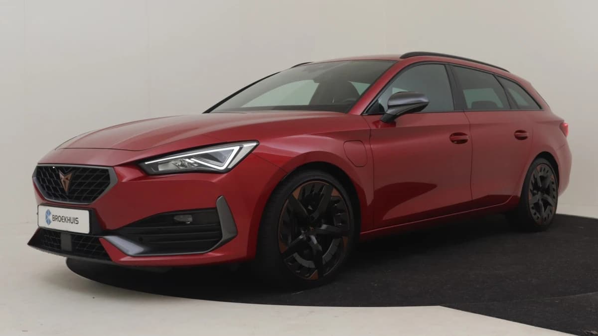 CUPRA Leon Sportstourer — foto 1