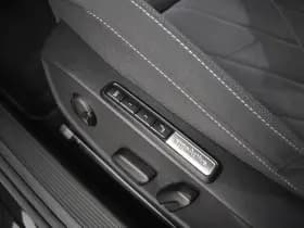 Volkswagen Golf thumbnail 8