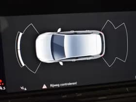 Volkswagen Golf thumbnail 20