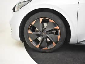 CUPRA Born thumbnail 24