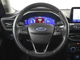 Ford Focus thumbnail 12