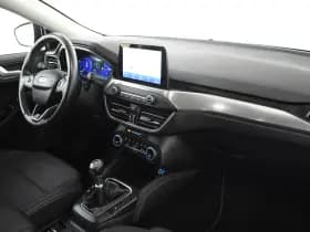 Ford Focus thumbnail 6