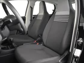 Volkswagen Up! thumbnail 6