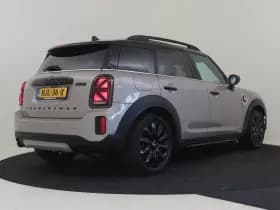 MINI Countryman thumbnail 2