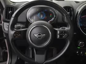 MINI Countryman thumbnail 11