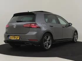 Volkswagen Golf thumbnail 2