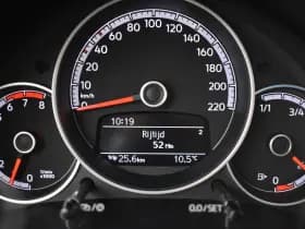 Volkswagen Up! thumbnail 13