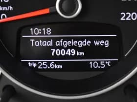Volkswagen Up! thumbnail 14