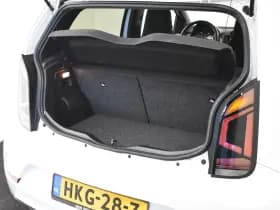 Volkswagen Up! thumbnail 24