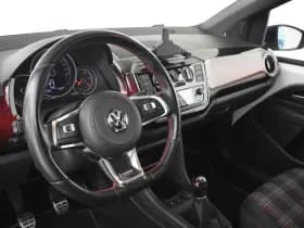 Volkswagen Up! thumbnail 4