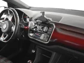 Volkswagen Up! thumbnail 5
