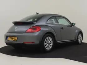 Volkswagen Beetle thumbnail 2