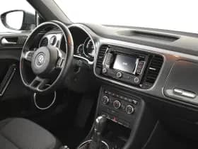Volkswagen Beetle thumbnail 4
