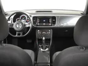 Volkswagen Beetle thumbnail 6