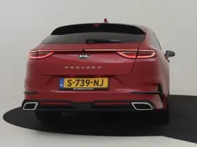 Kia Proceed thumbnail 29