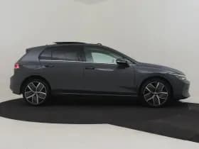 Volkswagen Golf thumbnail 19