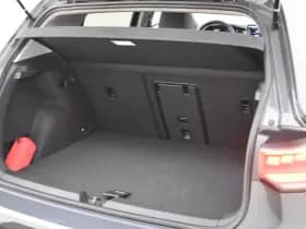 Volkswagen Golf thumbnail 29