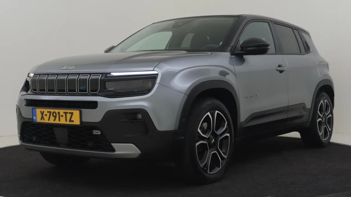 Jeep Avenger — foto 1