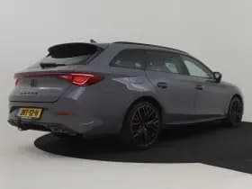 CUPRA Leon Sportstourer thumbnail 2