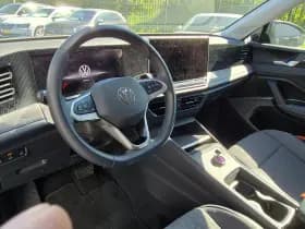 Volkswagen Tiguan thumbnail 2