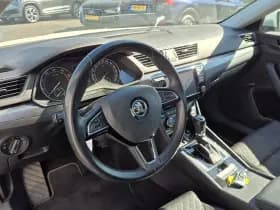 Škoda Superb thumbnail 2