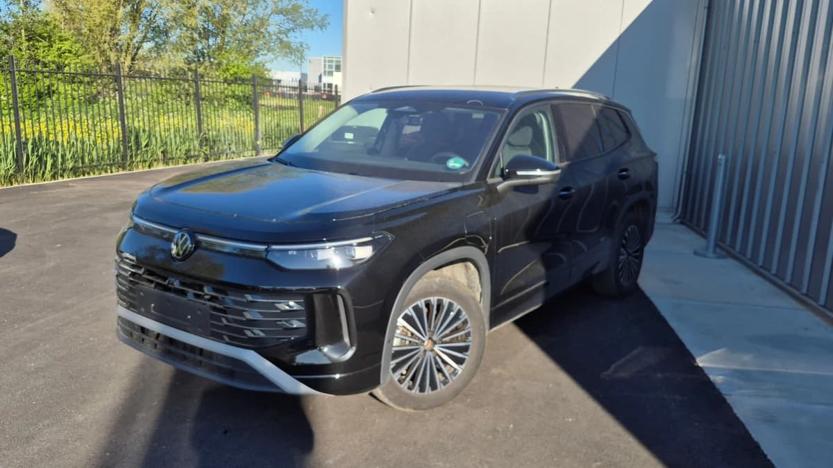 Volkswagen Tayron — foto 1