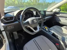 SEAT Leon thumbnail 2