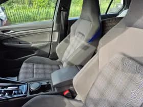 Volkswagen Golf thumbnail 3