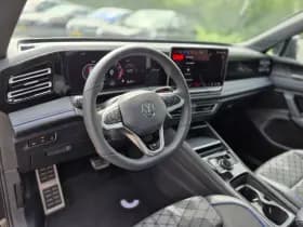 Volkswagen Tiguan thumbnail 2