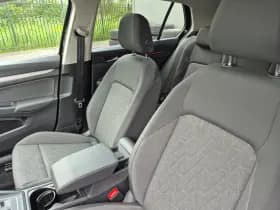 Volkswagen Golf thumbnail 3