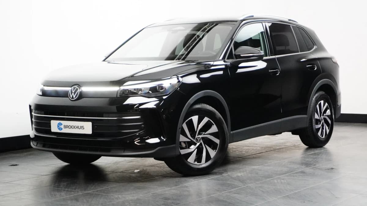 Volkswagen Tiguan — foto 1