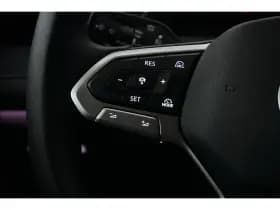 Volkswagen Tiguan thumbnail 11