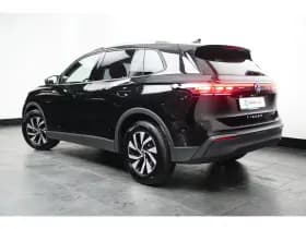 Volkswagen Tiguan thumbnail 5